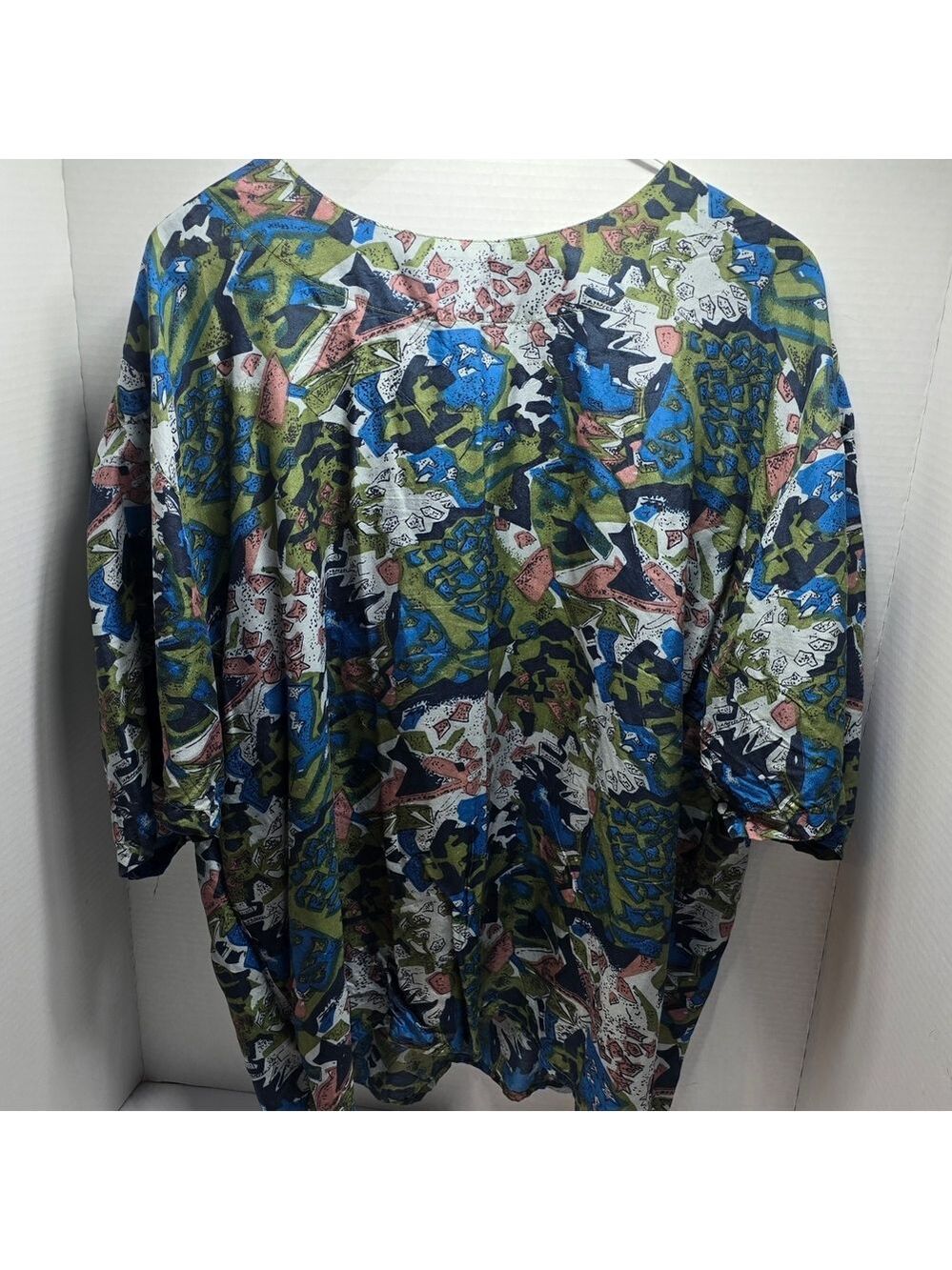 Colorful Abstract Short Sleeve Women's Top